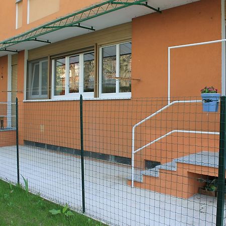 Отель Ivrea La Bella Экстерьер фото